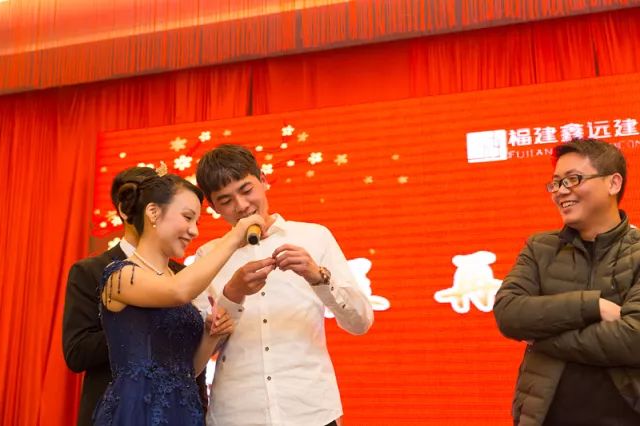 https://mmbiz.qpic.cn/mmbiz_jpg/7kYKj35eQM7ASDQxFXUT5Z6KTI41teiayNpacq3ATsH1tCmoWOhr2QlHNjY9Ef9ibAgWHicAibboRicsenSxr0XlyYA/640?wx_fmt=jpeg
